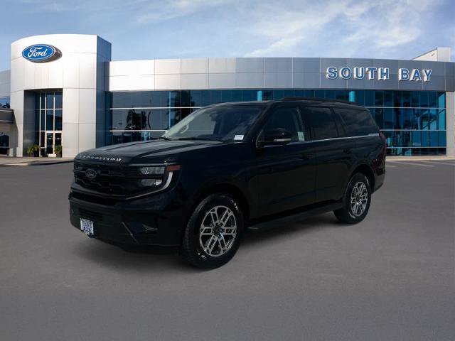 Certified 2025 Ford Expedition Active RWD image 1