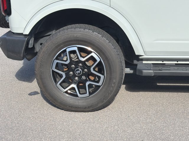 Certified 2023 Ford Bronco Outer Banks AWD/4WD image 5