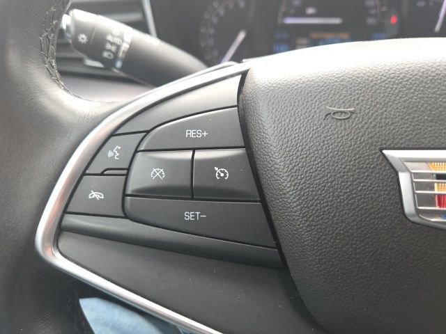 Used 2017 Cadillac XT5 Luxury w/ Driver Awareness Package image 42