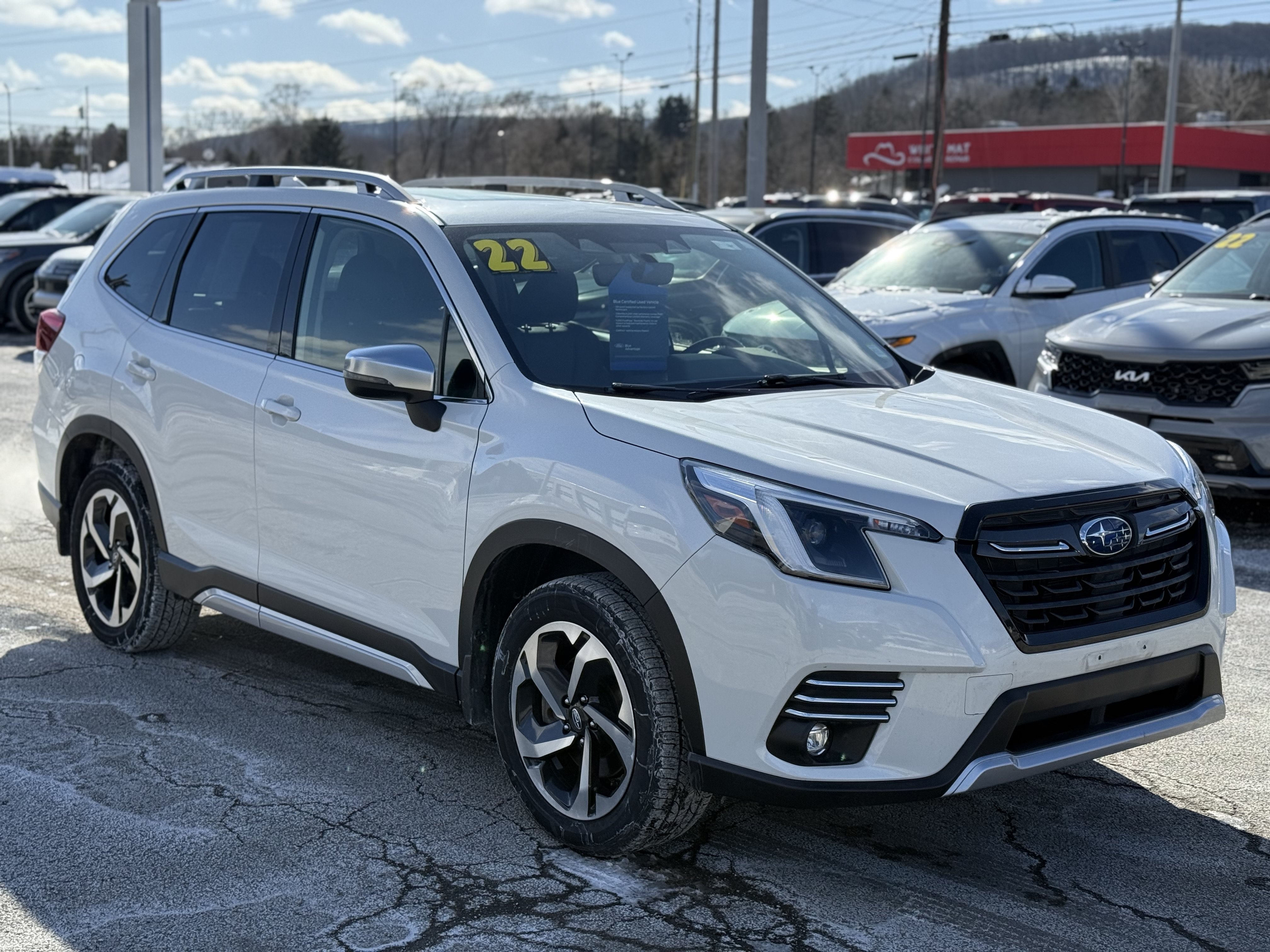 Used 2022 Subaru Forester Touring AWD/4WD image 1