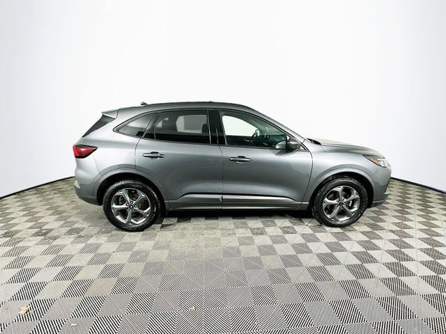 Certified 2023 Ford Escape ST-Line Select w/ Tech Pack #2 image 7