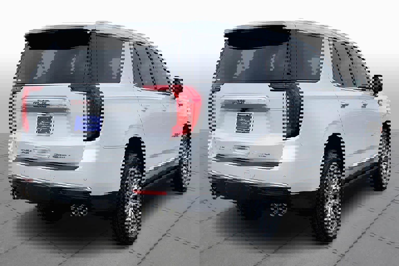 Used 2021 GMC Yukon Denali w/ Denali Premium Package image 3