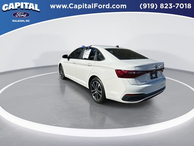 Used 2025 Volkswagen Jetta Sport FWD image 6