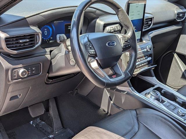 Certified 2020 Ford Explorer ST w/ Premium Technology Package AWD/4WD image 10