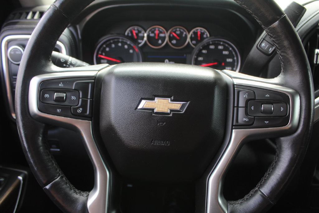 Used 2021 Chevrolet Silverado 1500 LT RWD image 24