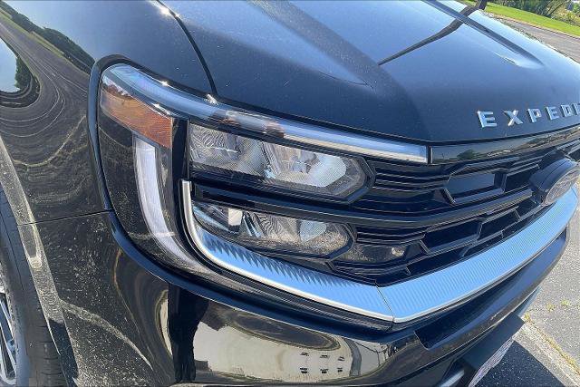 Certified 2025 Ford Expedition Platinum AWD/4WD image 24