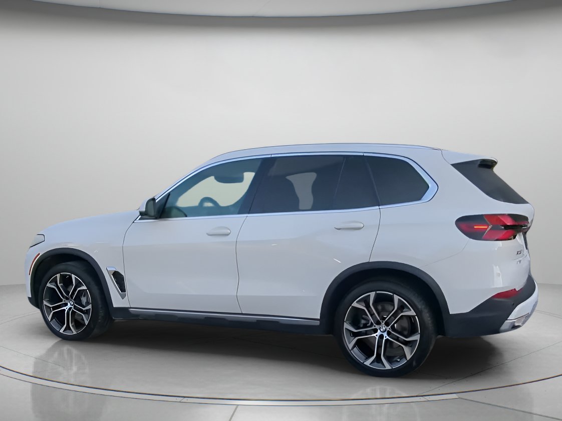 Used 2025 BMW X5 sDrive40i w/ Premium Package RWD image 16