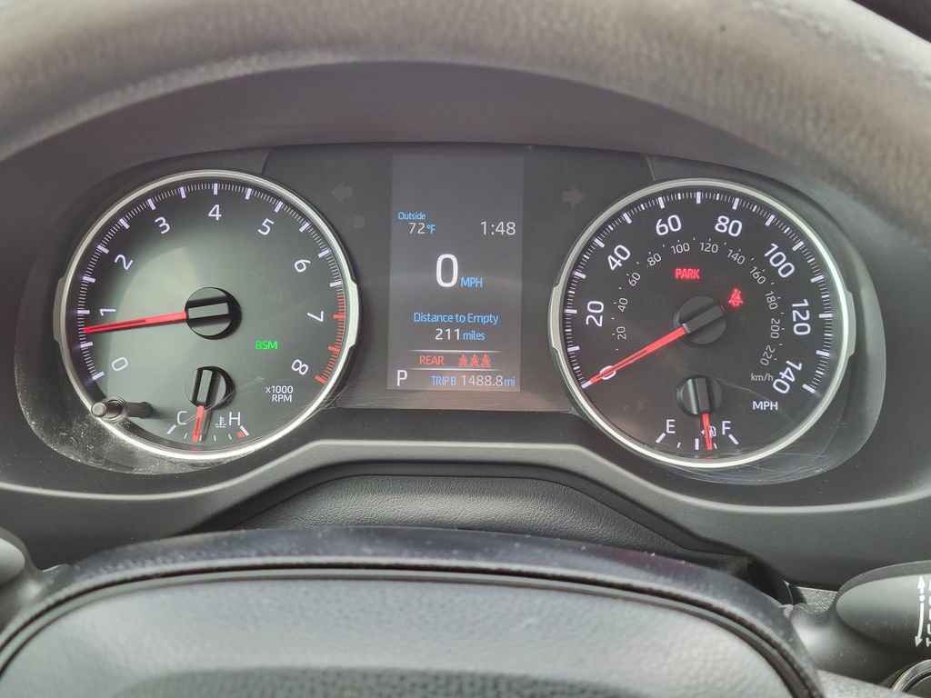 Used 2020 Toyota RAV4 XLE image 32