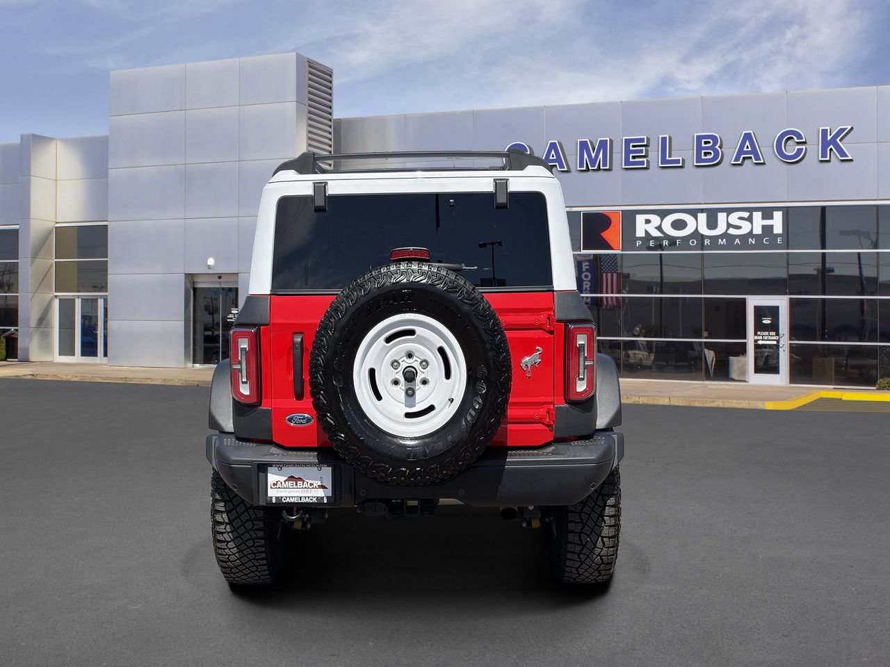 Certified 2023 Ford Bronco Heritage Edition AWD/4WD image 5