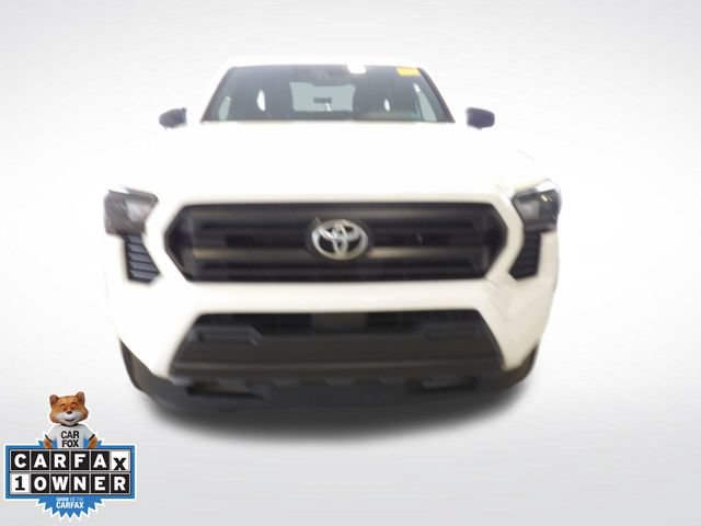 Used 2024 Toyota Tacoma SR AWD/4WD image 4