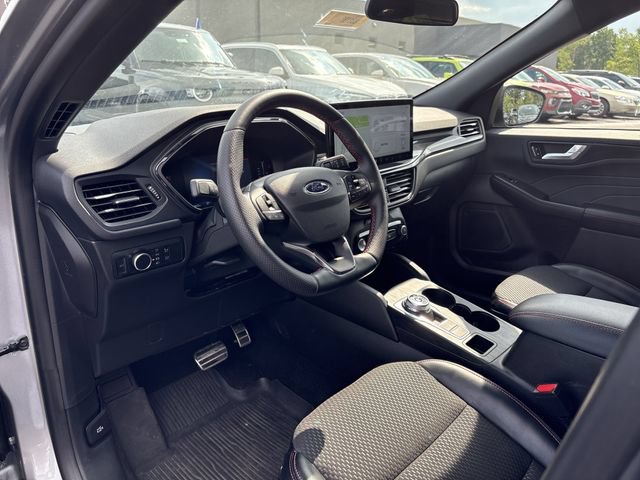 Certified 2024 Ford Escape ST-Line w/ Tech Pack #1 AWD/4WD image 47