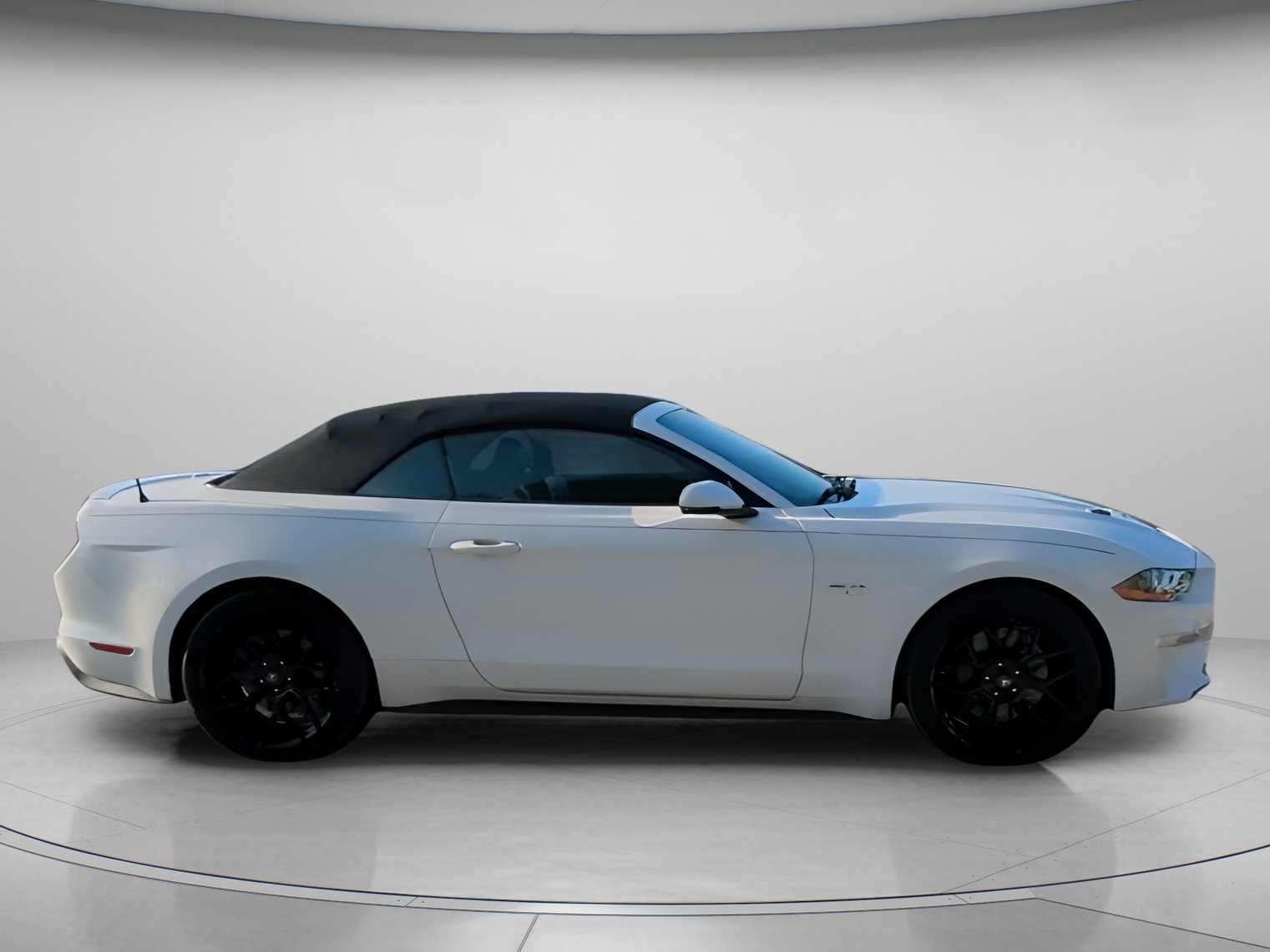 Certified 2020 Ford Mustang GT Premium w/ Equipment Group 401A image 32