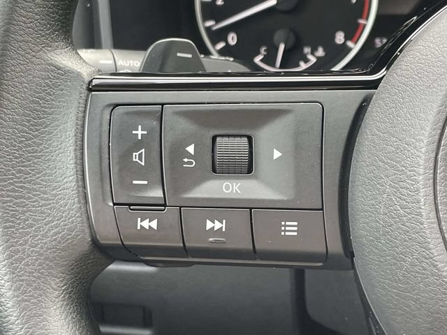 Used 2021 Nissan Rogue SV FWD image 20