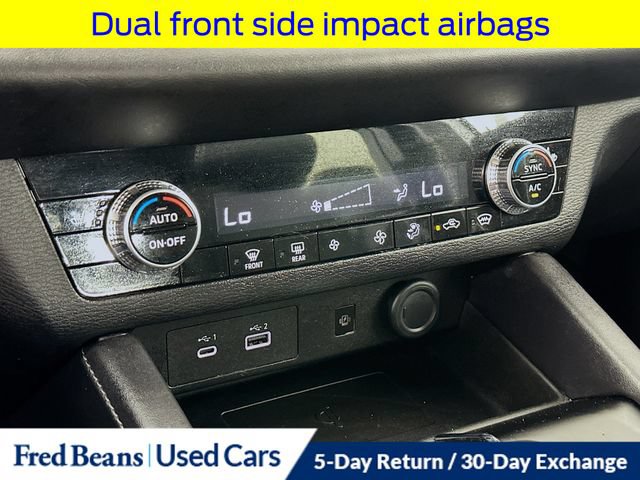 Used 2024 Mitsubishi Outlander SE AWD/4WD image 19