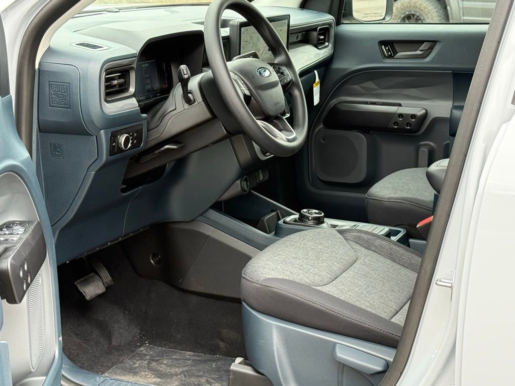 Certified 2025 Ford Maverick XLT w/ Black Appearance Package image 7