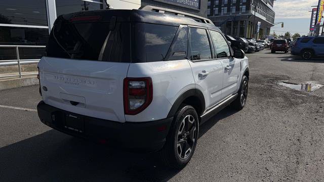 Certified 2023 Ford Bronco Sport Outer Banks AWD/4WD image 4
