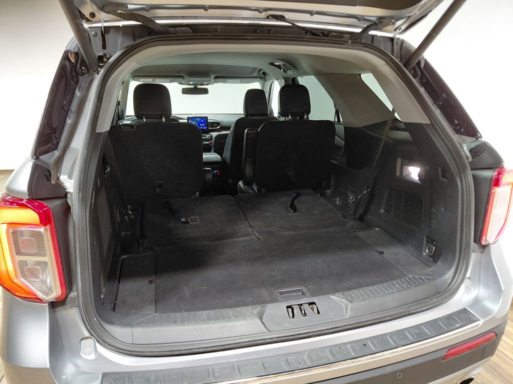 Certified 2022 Ford Explorer Limited AWD/4WD image 46