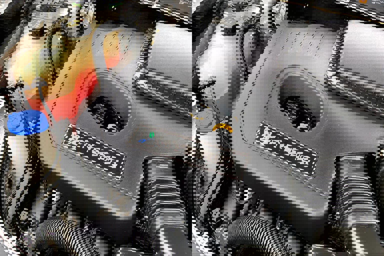 Certified 2019 Ford Fusion SE image 29