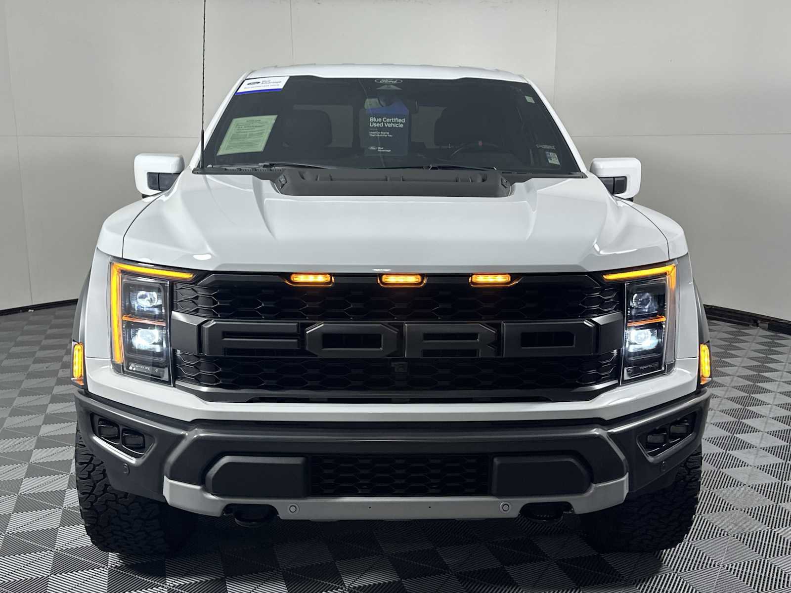 Certified 2022 Ford F150 Raptor w/ Equipment Group 801A High image 6