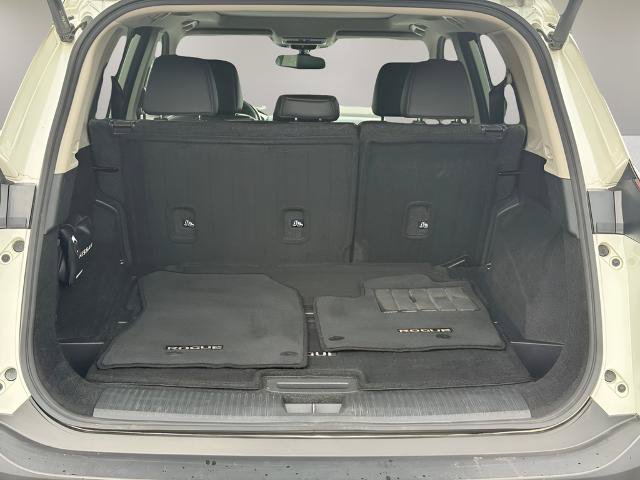 Used 2023 Nissan Rogue SL w/ SL Premium Package AWD/4WD image 9