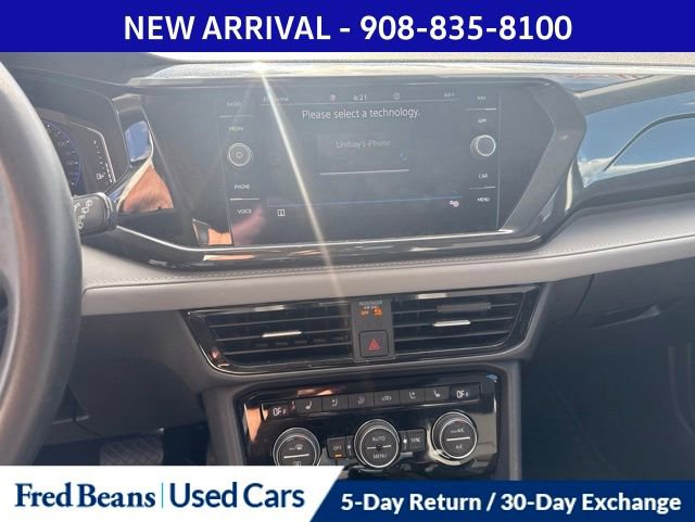 Used 2022 Volkswagen Taos SEL AWD/4WD image 11
