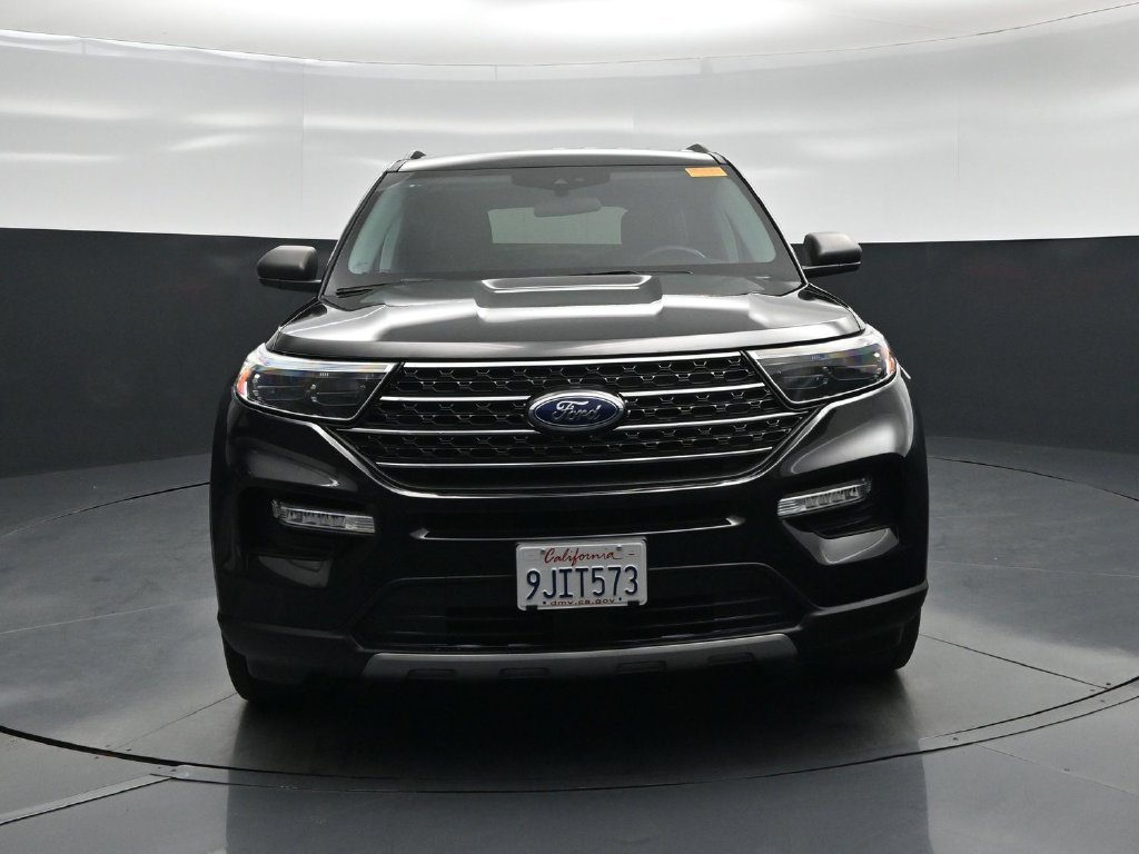 Certified 2023 Ford Explorer XLT w/ Equipment Group 202A RWD image 50