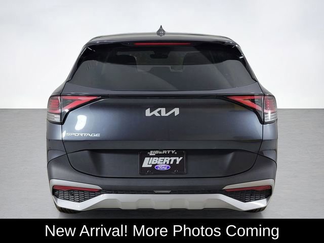 Used 2023 Kia Sportage EX image 4