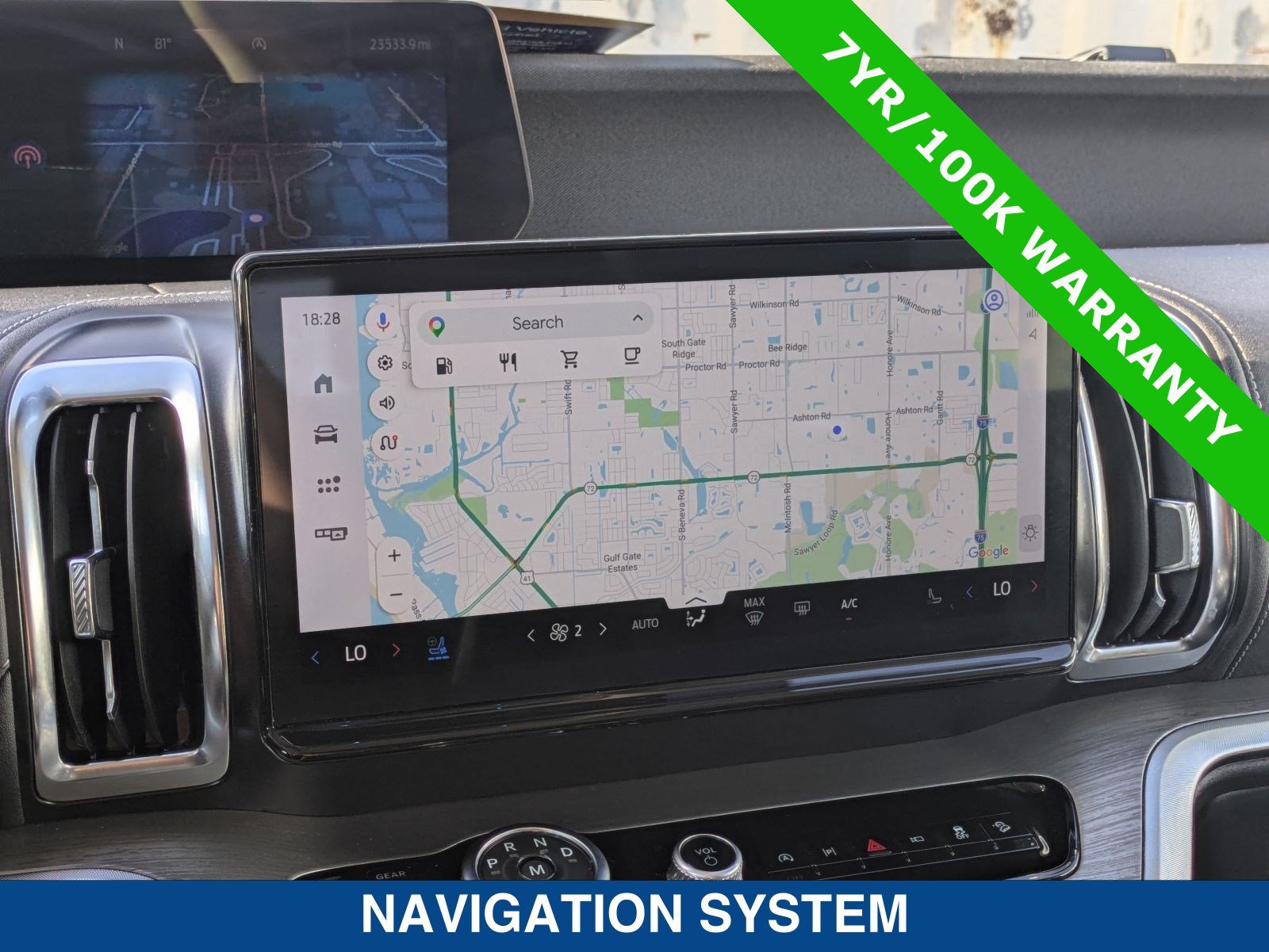 Certified 2025 Ford Expedition Max Platinum w/ Driver's Package AWD/4WD image 34