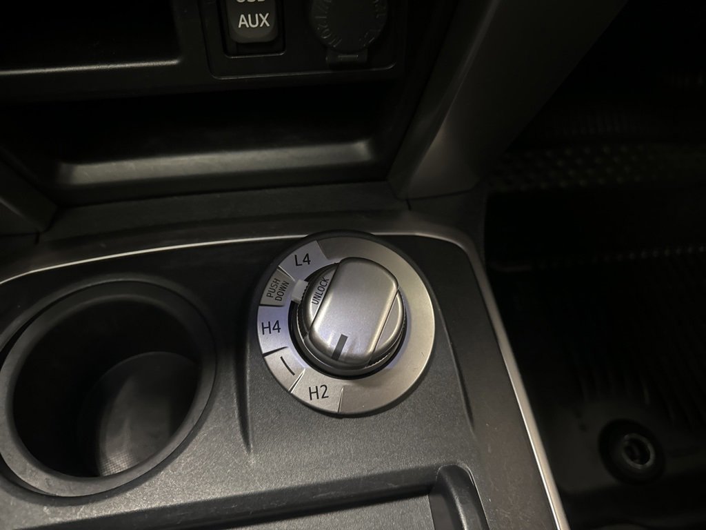 Used 2019 Toyota 4Runner SR5 image 38