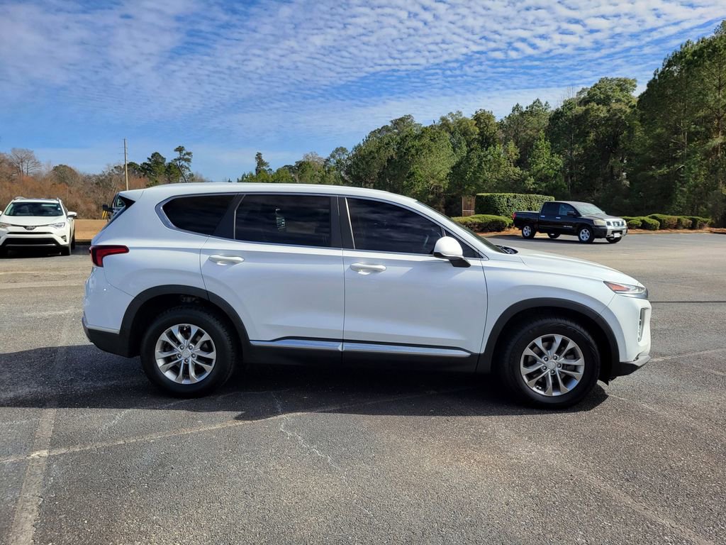 Used 2019 Hyundai Santa Fe SE image 6