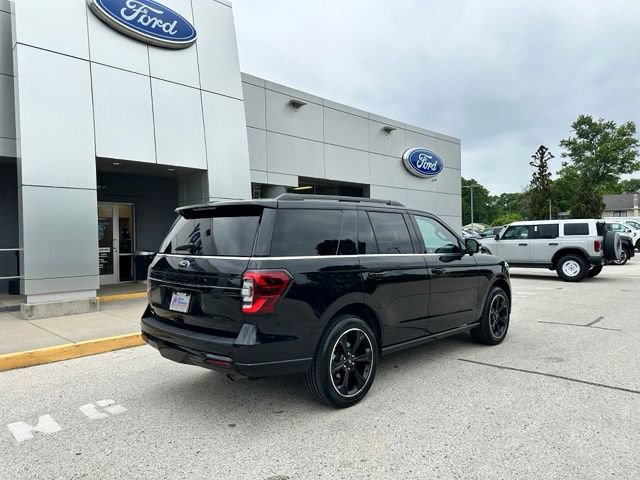 Certified 2023 Ford Expedition Limited AWD/4WD image 26