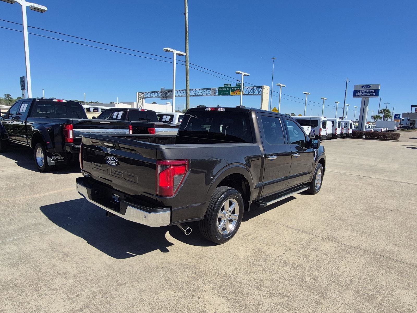 Certified 2024 Ford F150 XLT w/ Mobile Office Package image 5