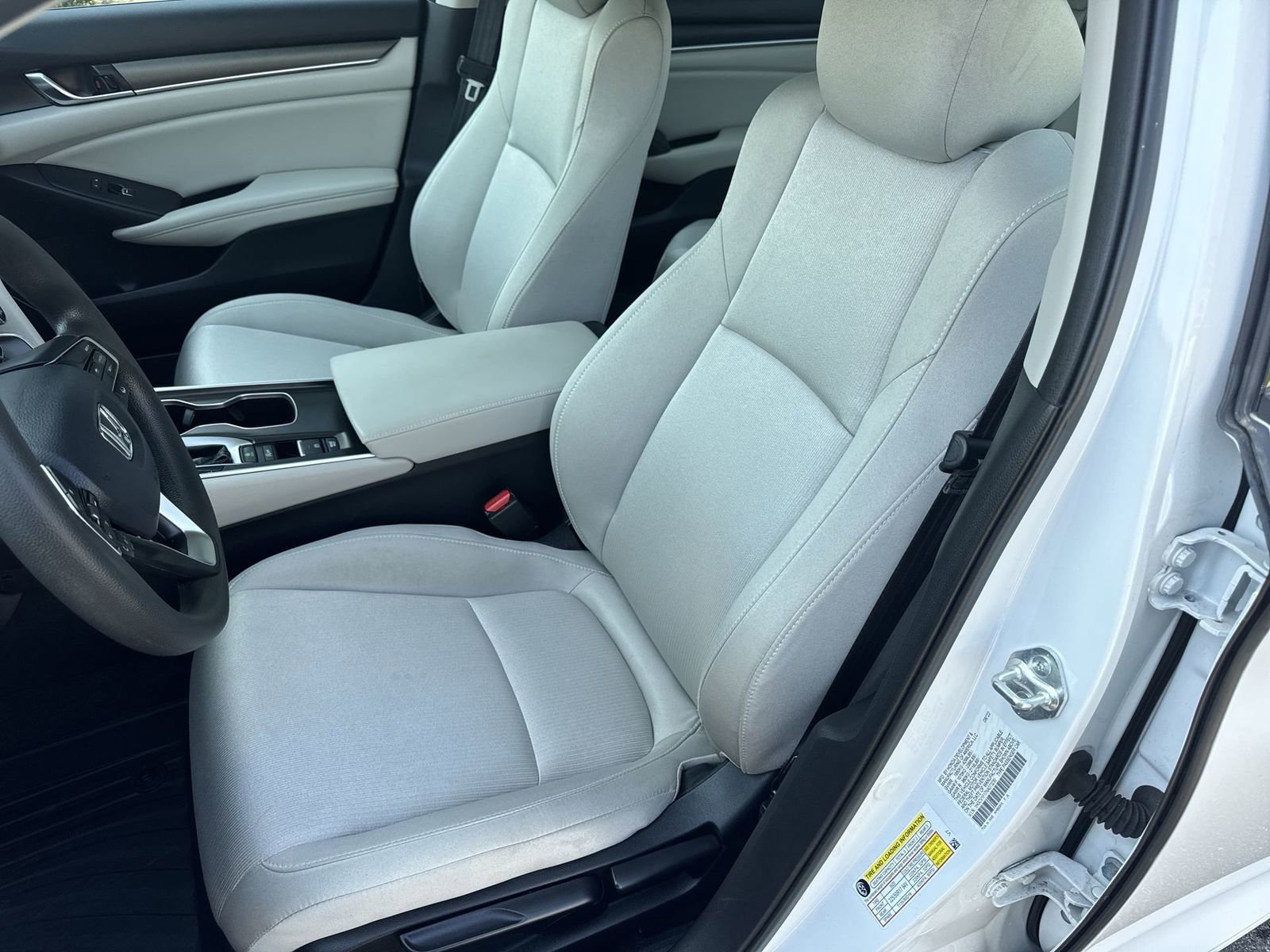 Used 2022 Honda Accord LX image 13