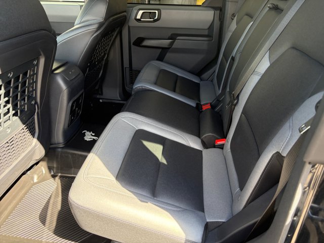 Certified 2024 Ford Bronco Black Diamond AWD/4WD image 17