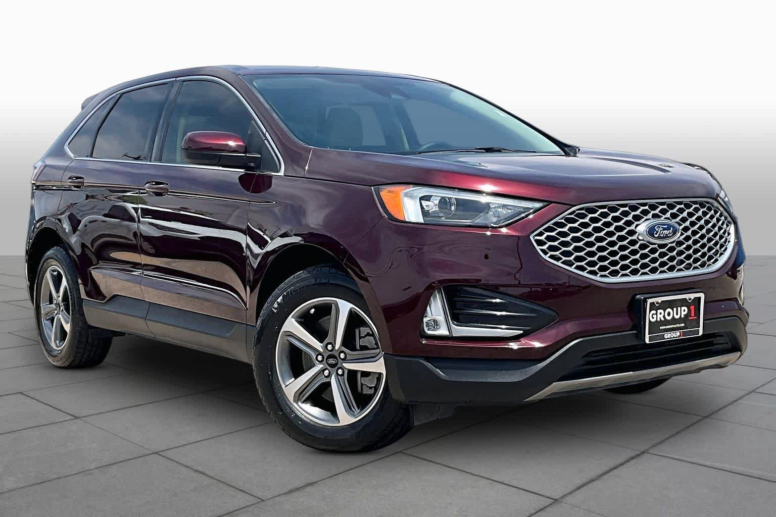 Certified 2023 Ford Edge SEL w/ Convenience Package AWD/4WD image 3