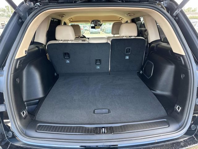 Used 2022 Jeep Grand Cherokee Limited w/ Luxury Tech Group II RWD image 13