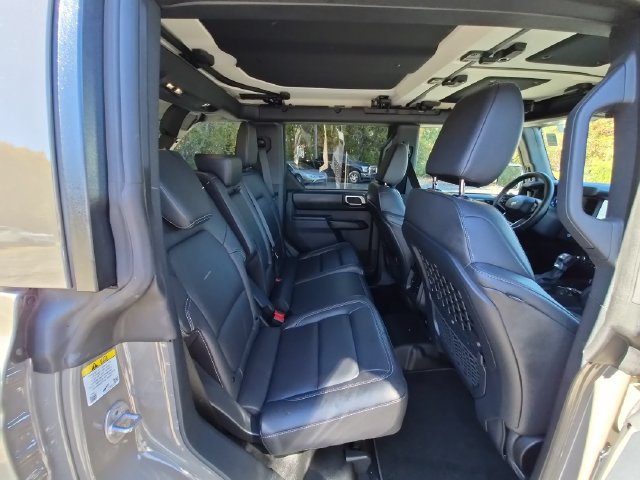 Certified 2025 Ford Bronco Badlands w/ Sasquatch Package AWD/4WD image 33