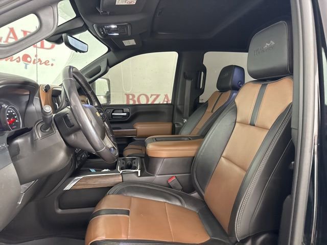 Used 2022 Chevrolet Silverado 3500 High Country image 11