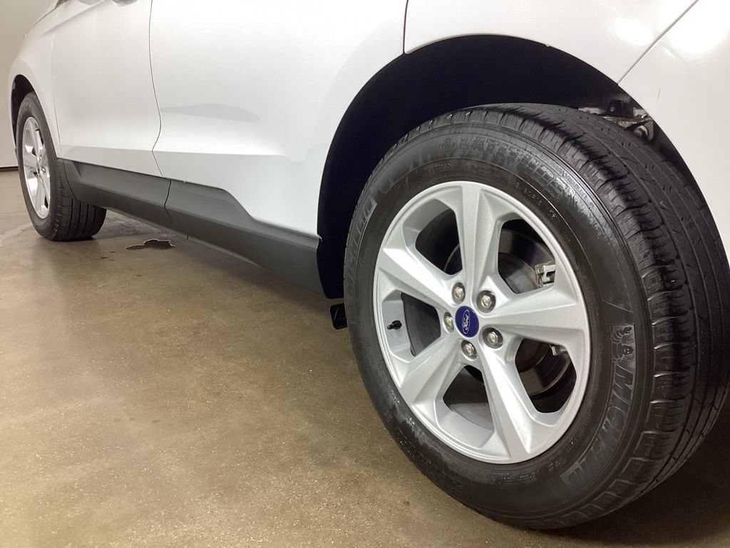Certified 2021 Ford Edge SE FWD image 15