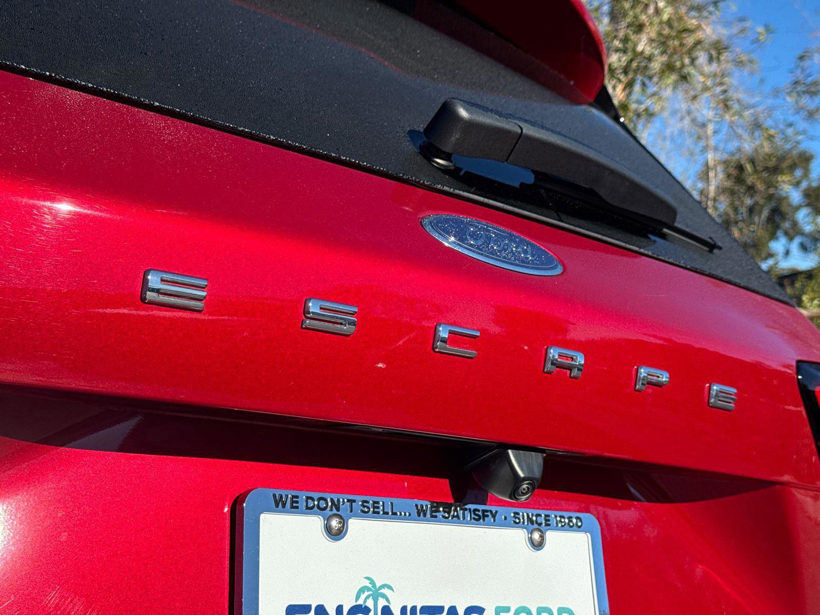 Certified 2023 Ford Escape ST-Line Elite w/ Premium Technology Package image 16