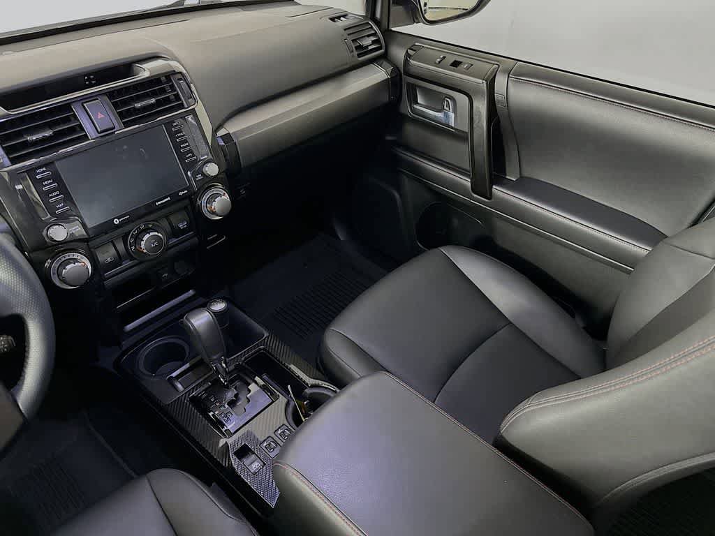 Used 2021 Toyota 4Runner Venture w/ Moonroof Package AWD/4WD image 10