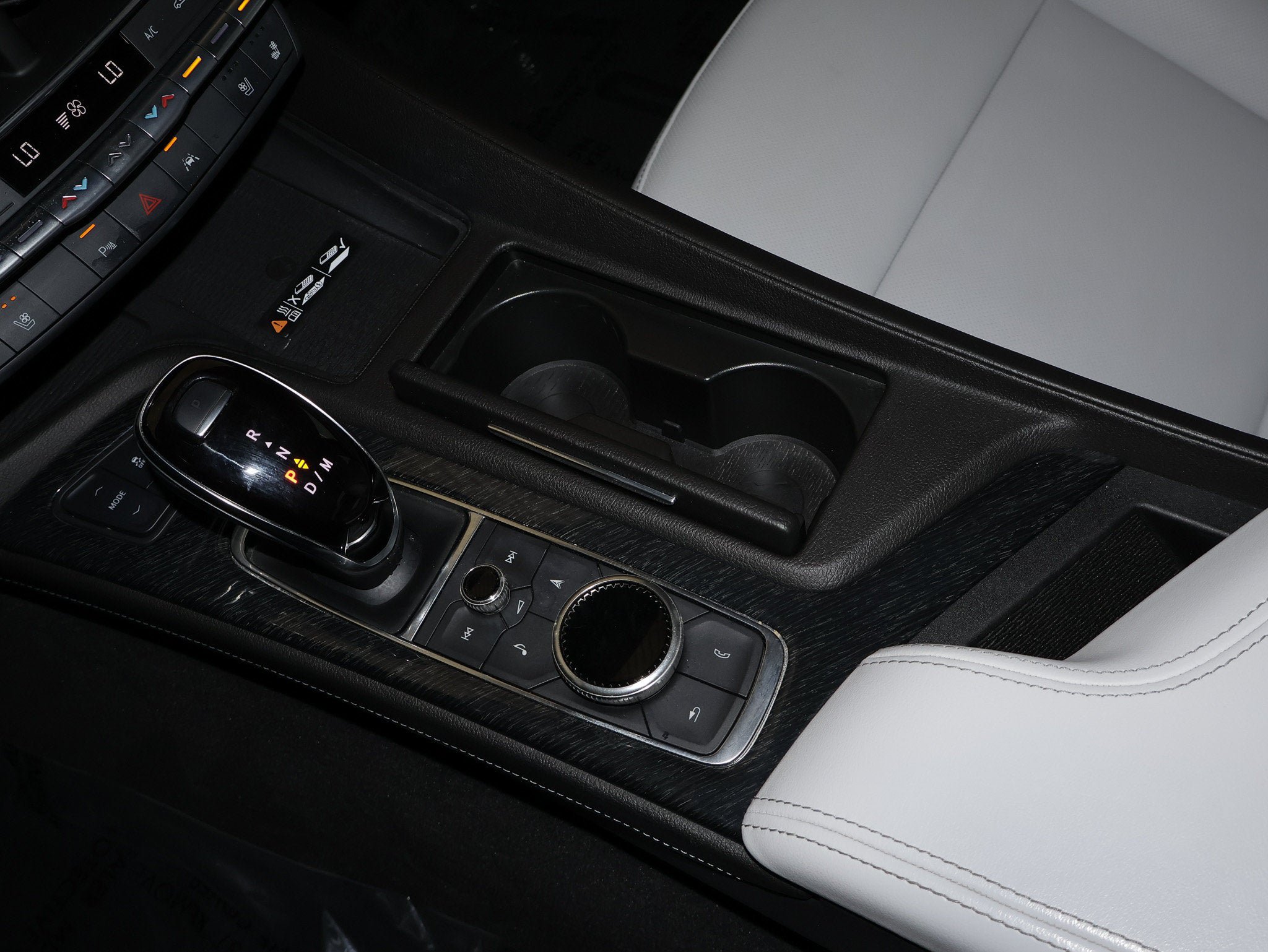 Used 2022 Cadillac CT5 Premium Luxury RWD image 33