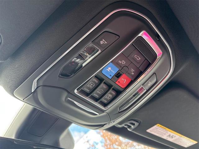 Used 2022 Jeep Wagoneer Series III image 18