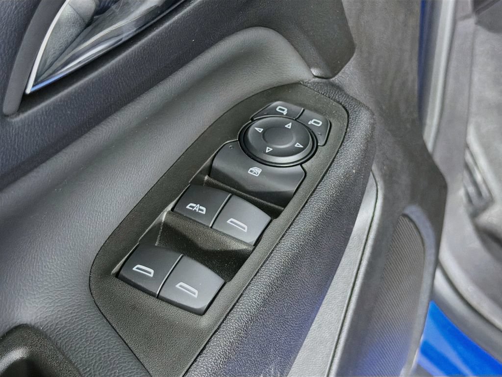 Used 2024 Chevrolet Equinox LT FWD image 21