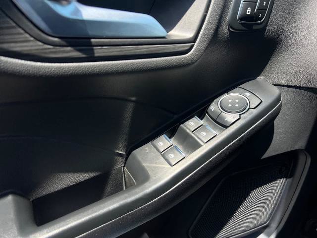 Certified 2025 Ford Escape SE w/ PHEV Premium Package FWD image 17