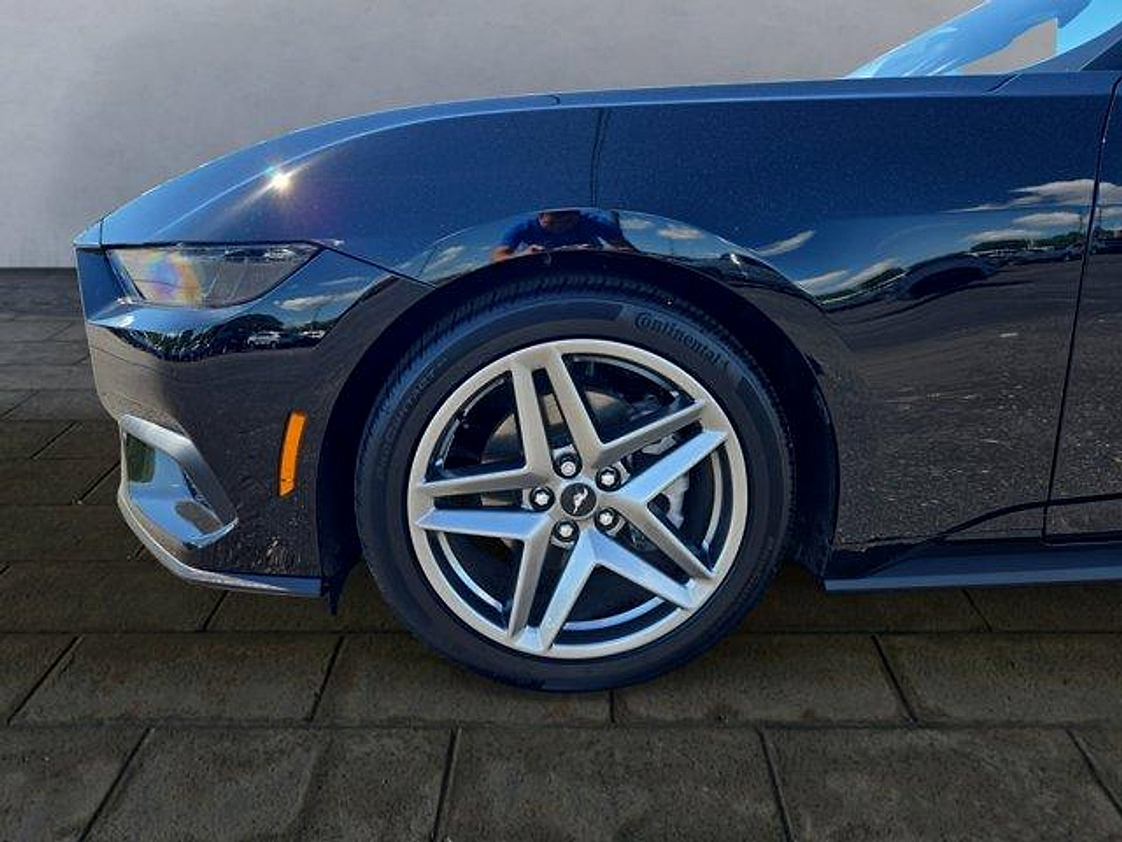 Certified 2025 Ford Mustang Convertible RWD image 27