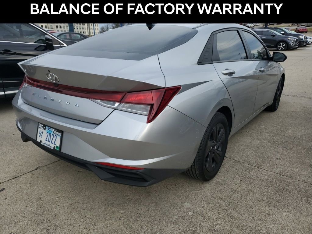 Used 2022 Hyundai Elantra SEL image 4