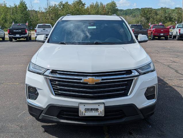 Used 2023 Chevrolet Traverse LT w/ LPO, Cargo Package AWD/4WD image 3