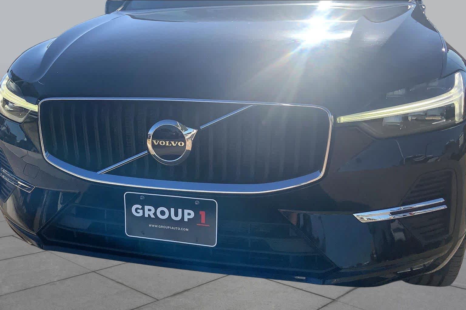 Used 2023 Volvo XC60 B5 Core w/ Climate Package FWD image 30