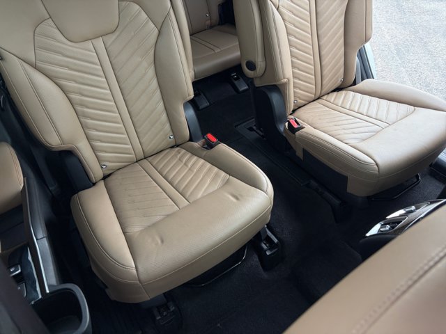 Used 2024 Kia Sorento SX Prestige w/ Olive Brown Leather Package AWD/4WD image 18